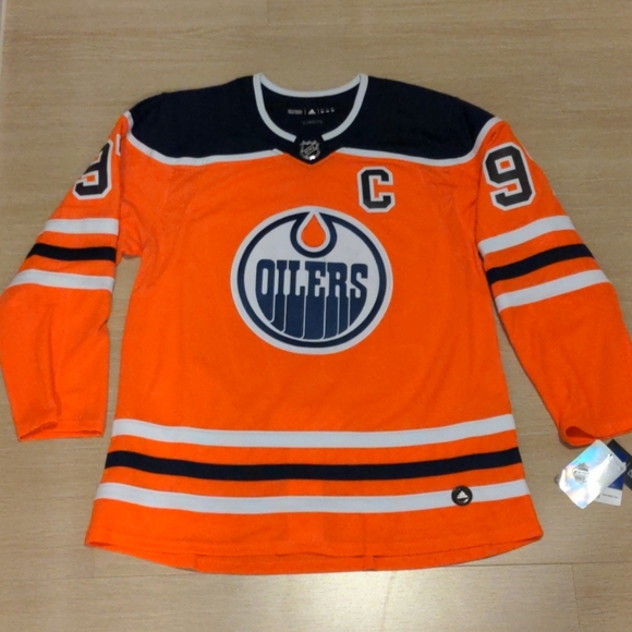Authentic Adidas Oilers McDavid Jersey 52 L Large - Picture 10 of 10